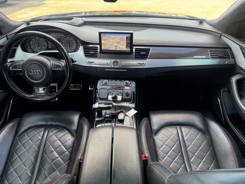 55443666 :رقم المزاد ، WUAJ5AFD5HN901064 vin ، 2017 Audi S8 مزاد بيع