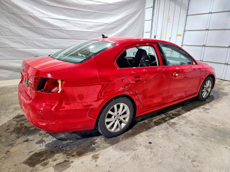 53442696 :رقم المزاد ، 3VWD17AJ7EM418846 vin ، 2014 Volkswagen Jetta مزاد بيع