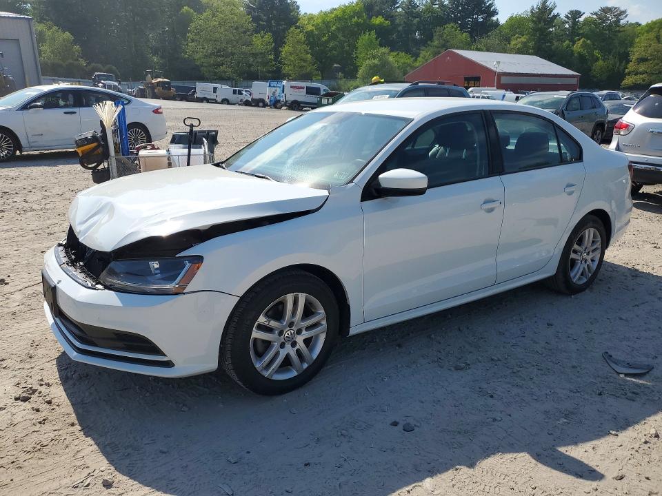 53163016 :رقم المزاد ، 3VW167AJ8JM212983 vin ، 2018 Volkswagen Jetta مزاد بيع