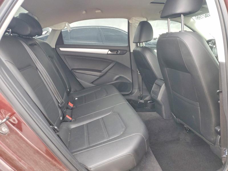 52262196 :رقم المزاد ، 1VWBP7A34CC039826 vin ، 2012 Volkswagen Passat مزاد بيع