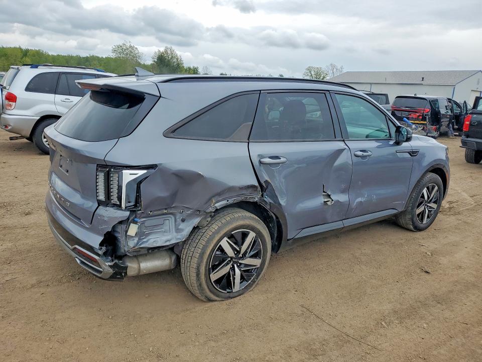Продажа на аукционе авто 2022 Kia Sorento, vin: 5XYRL4LC3NG126933, номер лота: 51663276