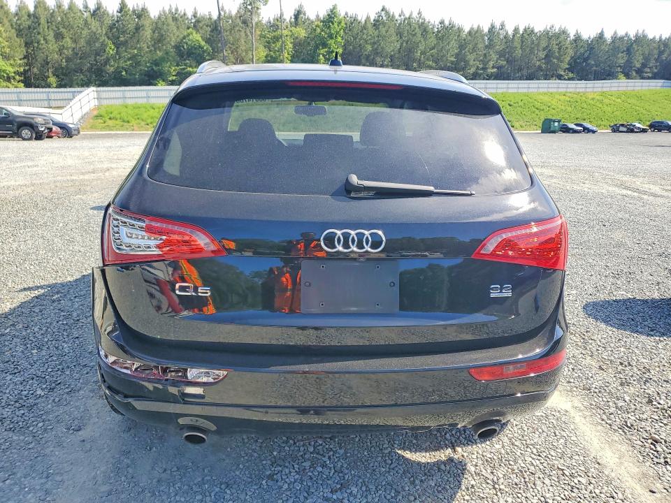 2010 Audi Q5 მანქანა იყიდება აუქციონზე, vin: WA1VKAFP7AA010329, აუქციონის ნომერი: 53014766