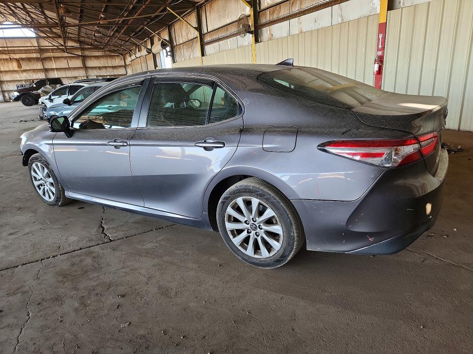 2019 Toyota Camry მანქანა იყიდება აუქციონზე, vin: 4T1B11HK8KU230393, აუქციონის ნომერი: 52212796