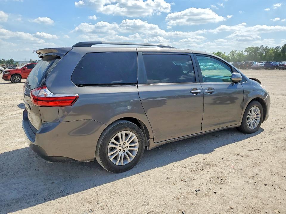 Aukcja sprzedaży 2017 Toyota Sienna, vin: 5TDYZ3DC0HS896257, numer aukcji: 53138136