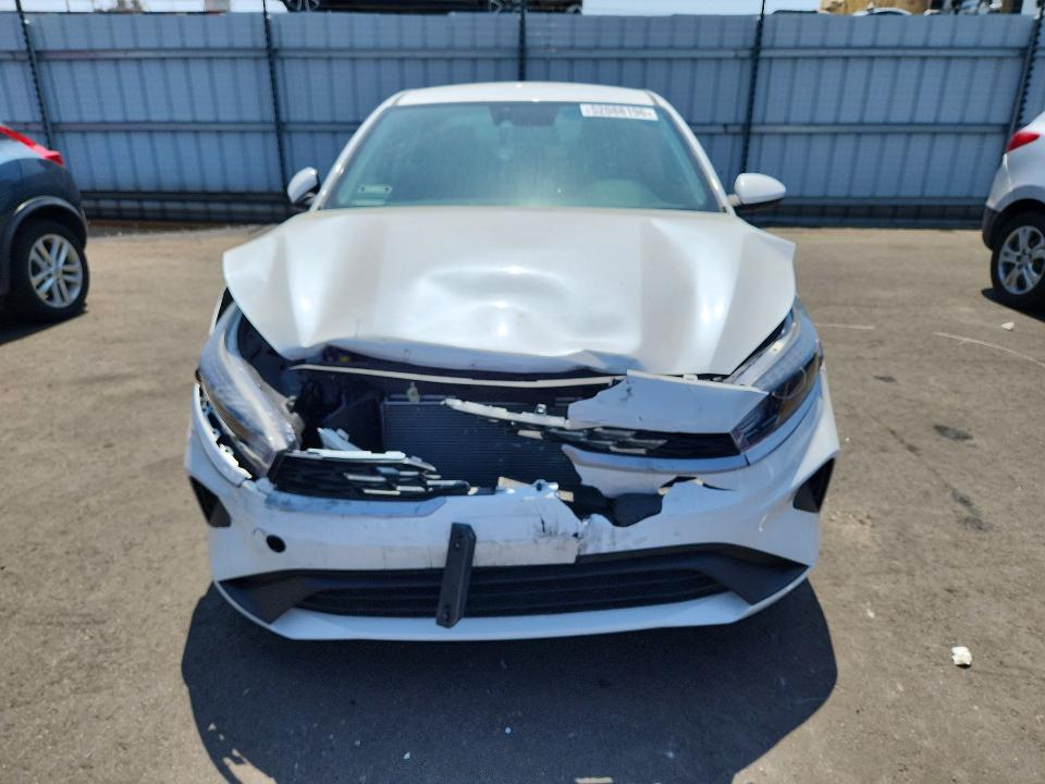 52088196 :رقم المزاد ، 3KPF24AD0PE668458 vin ، 2023 Kia Forte Fe/lxs مزاد بيع