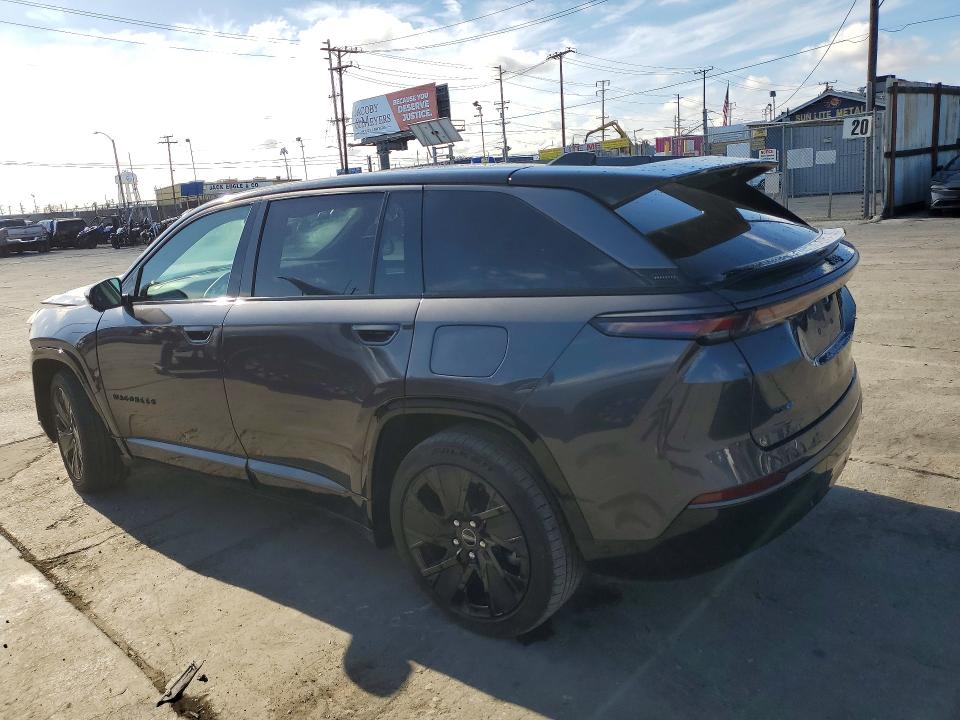 Продажа на аукционе авто 2024 Jeep Wagoneer S, vin: 3C4RJNAK2RT180003, номер лота: 52432716