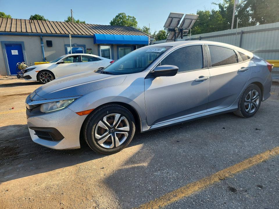 Auction sale of the 2018 Honda Civic, vin: 2HGFC2F57JH554943, lot number: 53375286