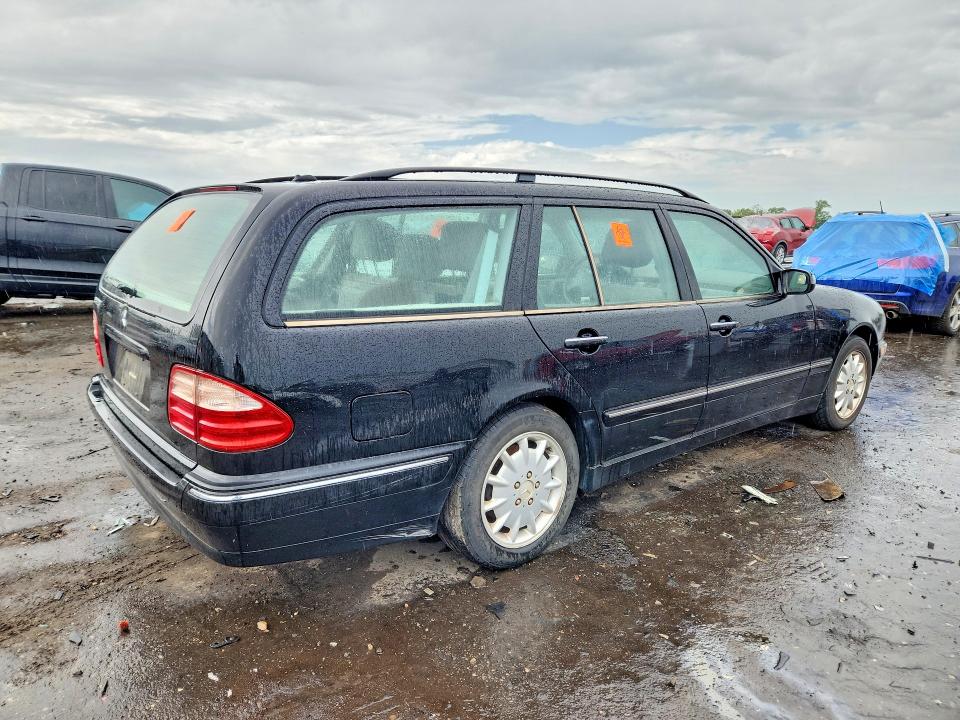 2000 Mercedes-benz E მანქანა იყიდება აუქციონზე, vin: WDBJH65J1YB114833, აუქციონის ნომერი: 52863616