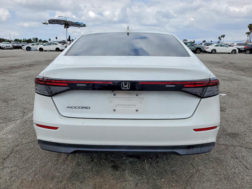Продажа на аукционе авто 2023 Honda Accord, vin: 1HGCY1F34PA021131, номер лота: 54890756