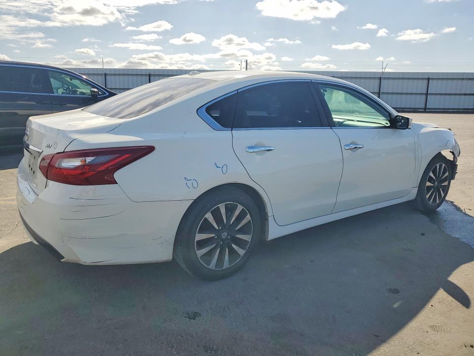 Aukcja sprzedaży 2018 Nissan Altima, vin: 1N4AL3AP6JC254293, numer aukcji: 55051906