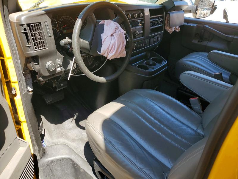 51183946 :رقم المزاد ، 7GZ37TC73NN006813 vin ، 2022 Gmc Savana مزاد بيع