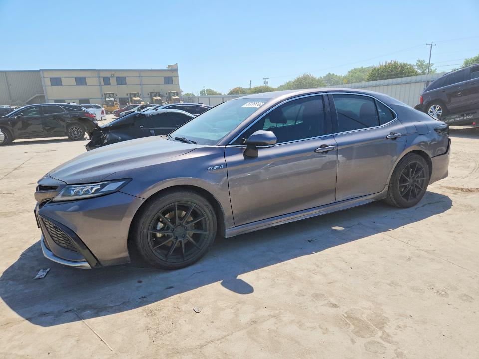 53365166 :رقم المزاد ، 4T1K31AK9MU561524 vin ، 2021 Toyota Camry مزاد بيع