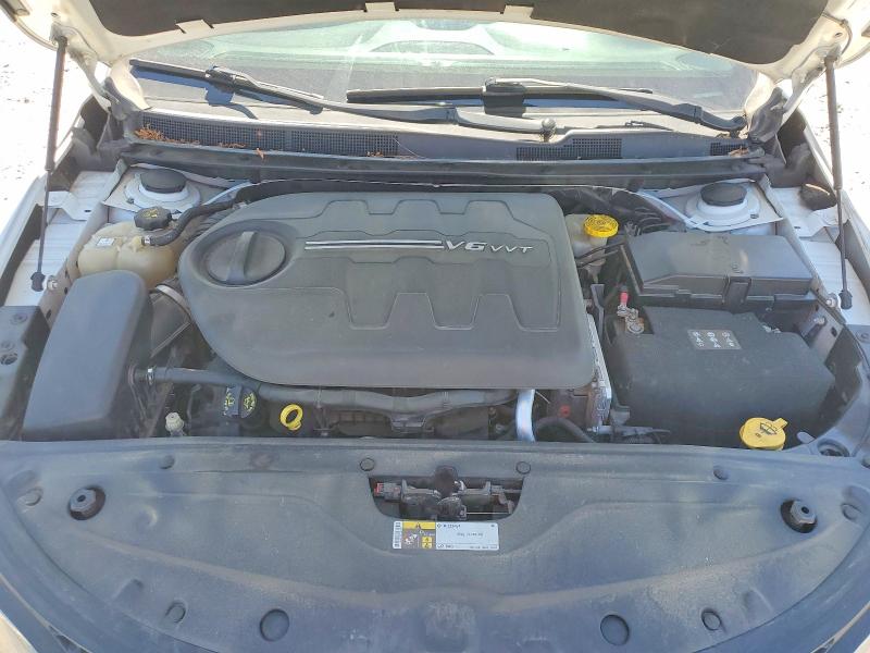 2015 Chrysler 200 მანქანა იყიდება აუქციონზე, vin: 1C3CCCBG9FN674289, აუქციონის ნომერი: 53643886