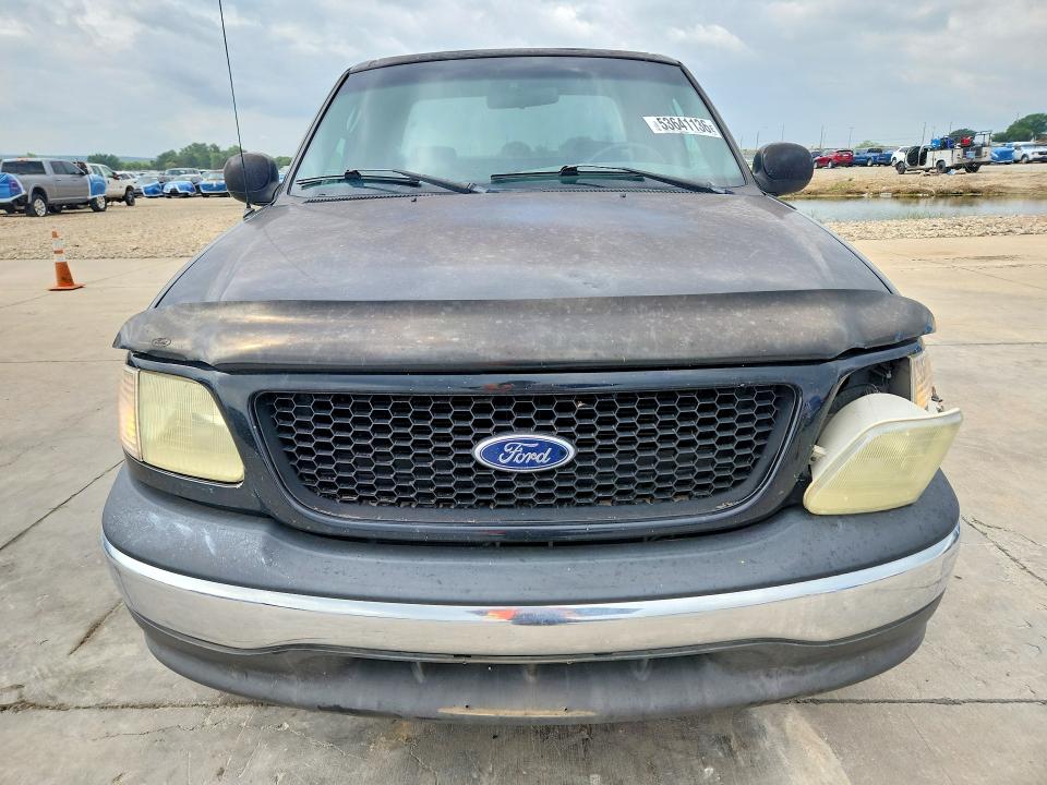 53641136 :رقم المزاد ، 1FTRX17L92NB42040 vin ، 2002 Ford F150 مزاد بيع
