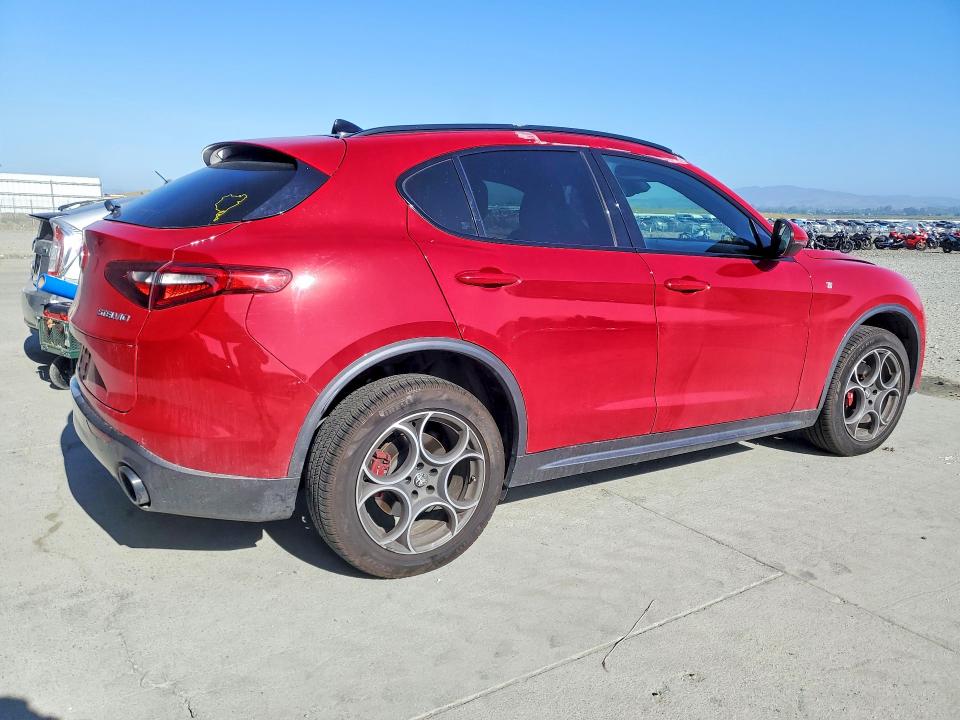 Aukcja sprzedaży 2022 Alfa Romeo Stelvio, vin: ZASPAKBN7N7D41319, numer aukcji: 53941636