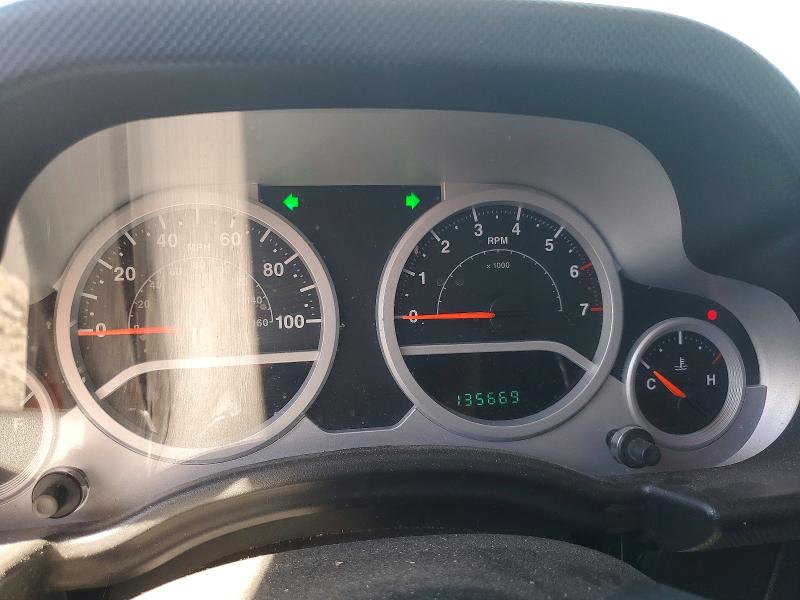 2008 Jeep Wrangler Unlimited მანქანა იყიდება აუქციონზე, vin: 1J4GA59198L515247, აუქციონის ნომერი: 55015576