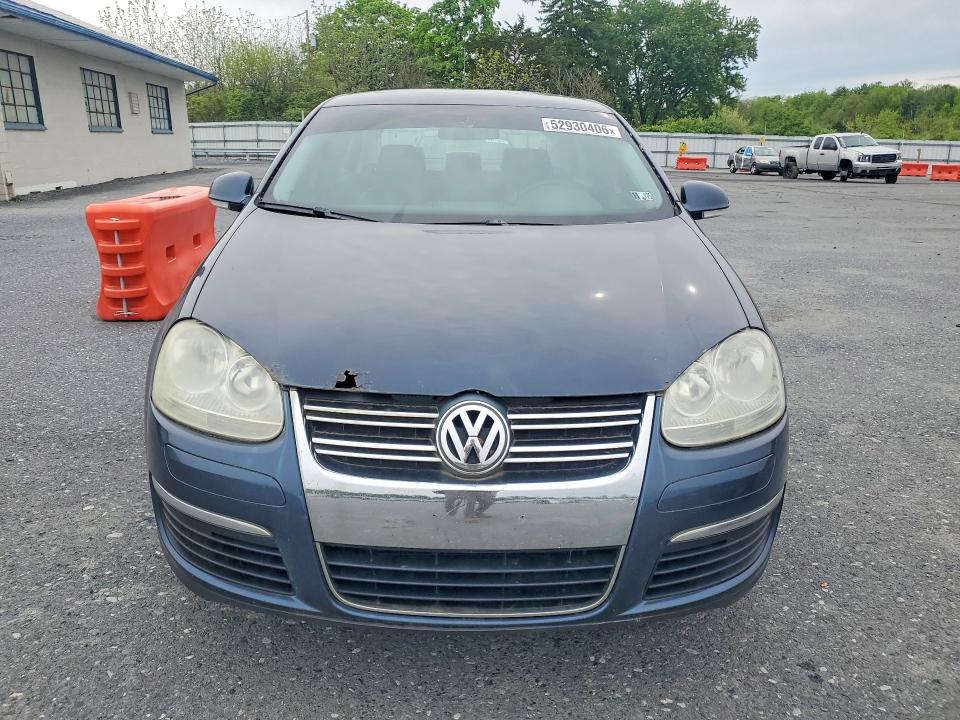 2009 Volkswagen Jetta მანქანა იყიდება აუქციონზე, vin: 3VWHZ71K69M020262, აუქციონის ნომერი: 52930406