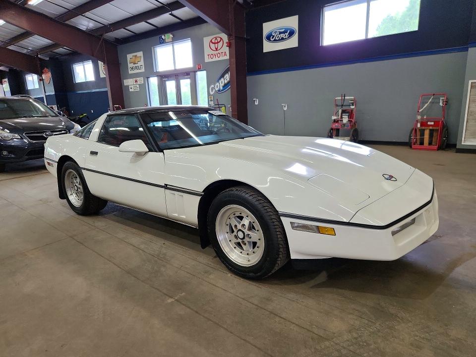 54391486 :رقم المزاد ، 1G1AY0786E5131400 vin ، 1984 Chev Corvette مزاد بيع