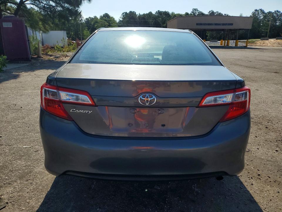 2014 Toyota Camry მანქანა იყიდება აუქციონზე, vin: 4T1BF1FK0EU768692, აუქციონის ნომერი: 54600006