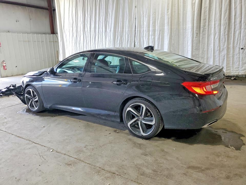 2022 Honda Accord მანქანა იყიდება აუქციონზე, vin: 1HGCV2F35NA024597, აუქციონის ნომერი: 54637106