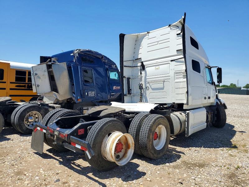 Продаж на аукціоні авто 2022 Volvo Vn, vin: 4V4NC9EH9NN304751, номер лоту: 52272966