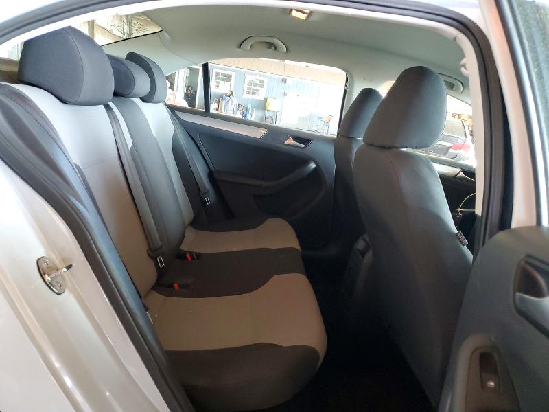 53834376 :رقم المزاد ، 3VW2B7AJ7HM411372 vin ، 2017 Volkswagen Jetta مزاد بيع