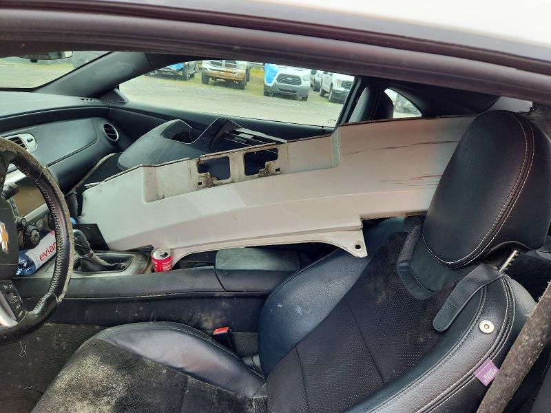 Продажа на аукционе авто 2015 Chevrolet Camaro, vin: 2G1FC1E35F9158576, номер лота: 52677796