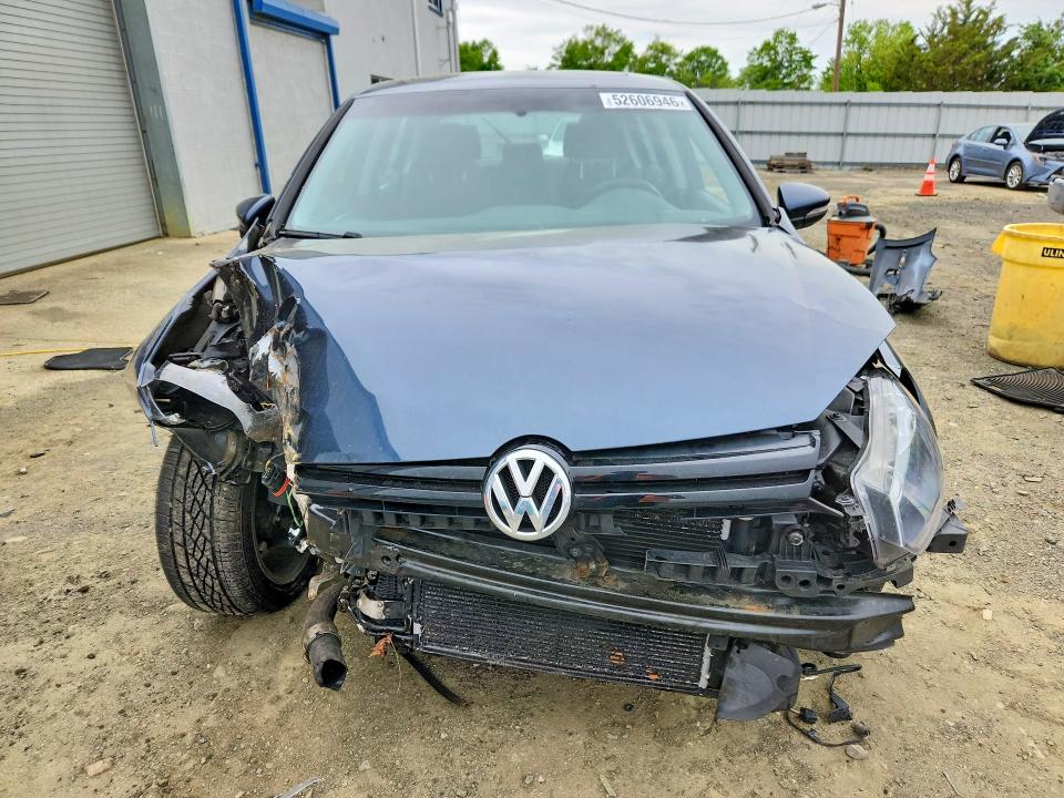 52606946 :رقم المزاد ، WVWDM7AJ9DW122106 vin ، 2013 Volkswagen Golf مزاد بيع