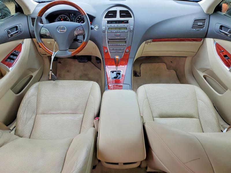 55218386 :رقم المزاد ، JTHBK1EG6B2465774 vin ، 2011 Lexus Es مزاد بيع