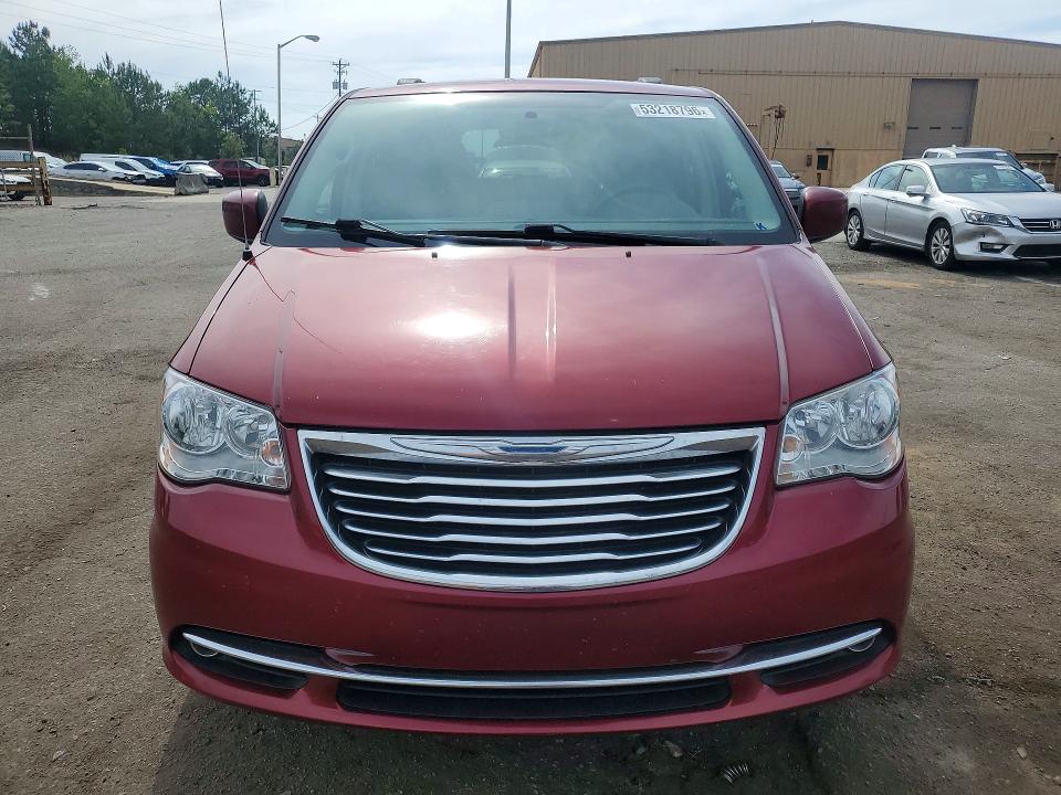 53218796 :رقم المزاد ، 2C4RC1BG3FR515068 vin ، 2015 Chrysler Town & Country مزاد بيع