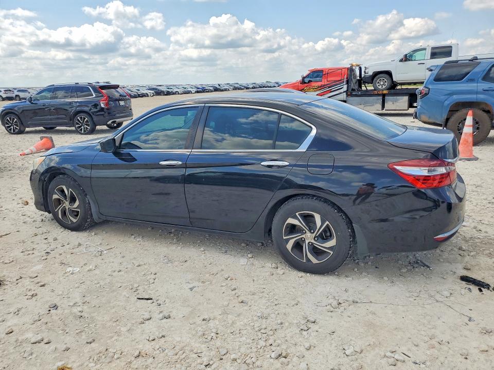 2017 Honda Accord მანქანა იყიდება აუქციონზე, vin: 1HGCR2F3XHA082567, აუქციონის ნომერი: 53238466