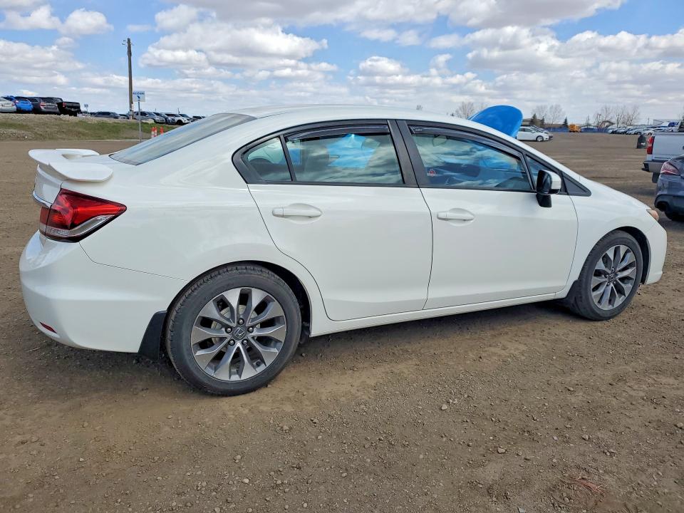 Продаж на аукціоні авто 2015 Honda Civic, vin: 2HGFB2E40FH032089, номер лоту: 52427956