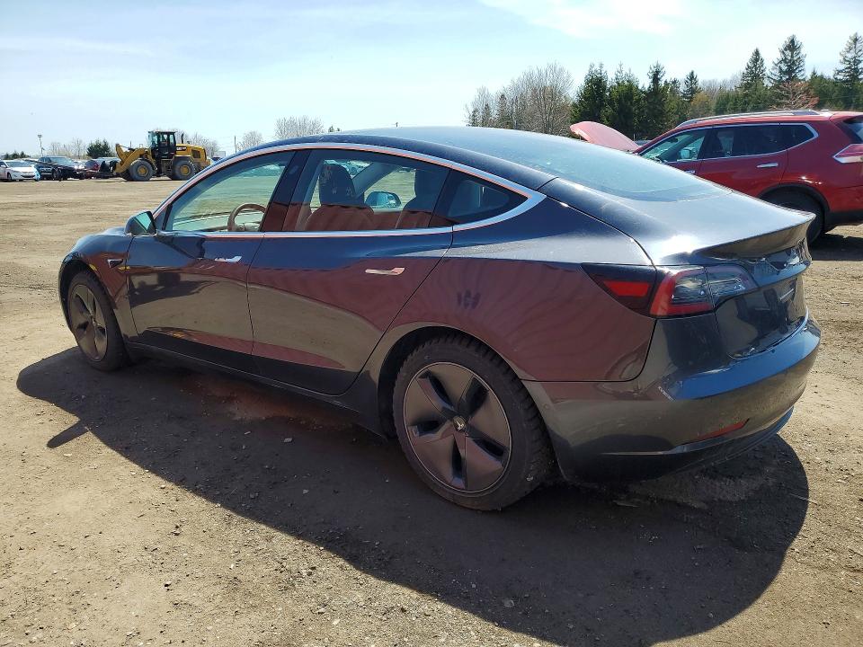 50438916 :رقم المزاد ، 5YJ3E1EA6JF025770 vin ، 2018 Tesla Model 3 مزاد بيع