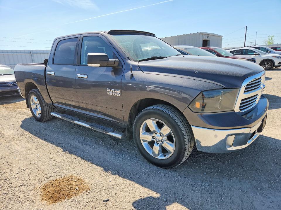52202556 :رقم المزاد ، 1C6RR7LG8GS418231 vin ، 2016 Ram 1500 مزاد بيع