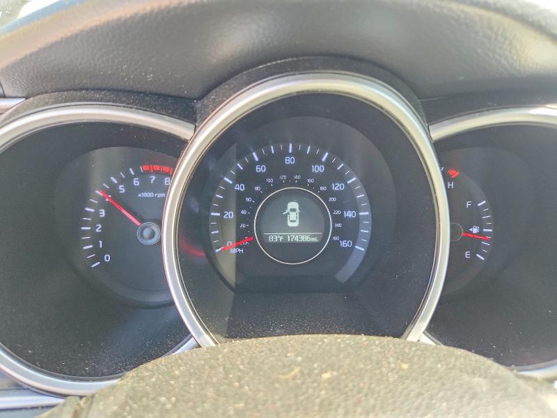 2015 Kia Optima მანქანა იყიდება აუქციონზე, vin: 5XXGM4A73FG399404, აუქციონის ნომერი: 52827306