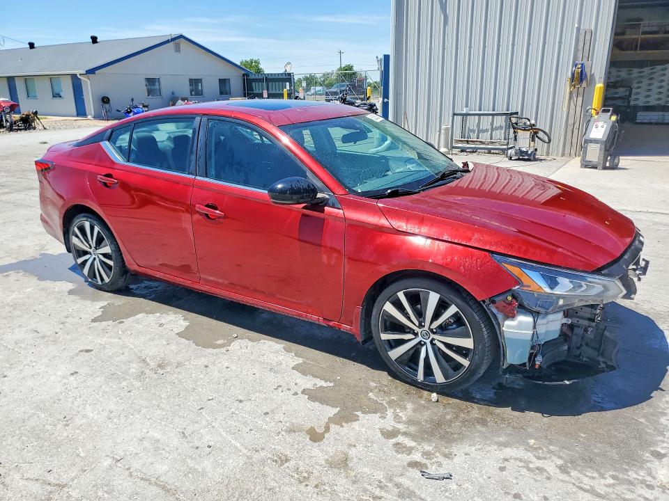 Продажа на аукционе авто 2021 Nissan Altima, vin: 1N4BL4CW0MN394945, номер лота: 53250036