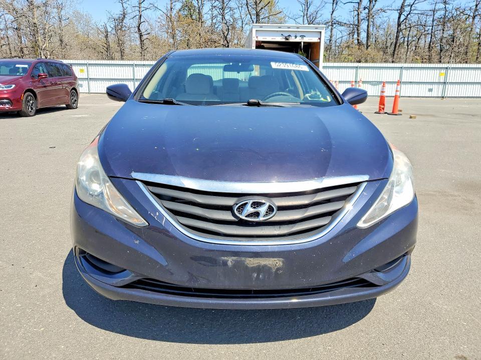 52391686 :رقم المزاد ، 5NPEB4AC0BH015569 vin ، 2011 Hyundai Elantra مزاد بيع