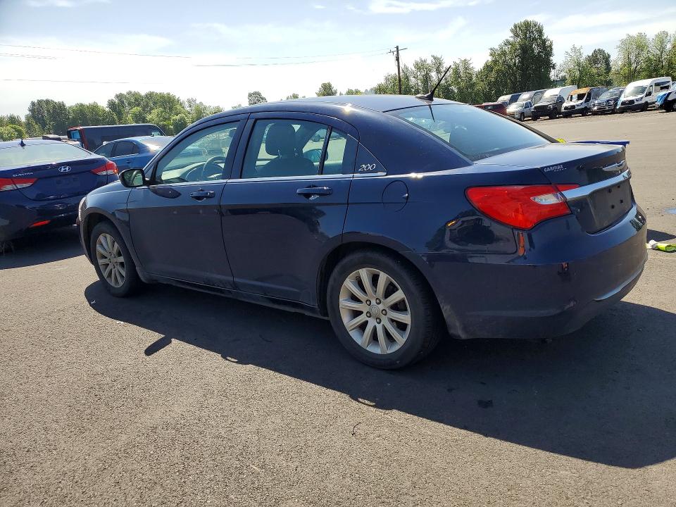 55418406 :رقم المزاد ، 1C3CCBBB1DN542915 vin ، 2013 Chrysler 200 مزاد بيع