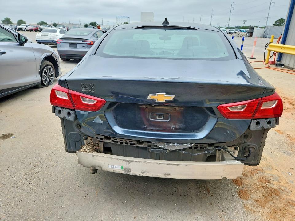 52876796 :رقم المزاد ، 1G1ZB5ST7KF132607 vin ، 2019 Chevrolet Malibu مزاد بيع