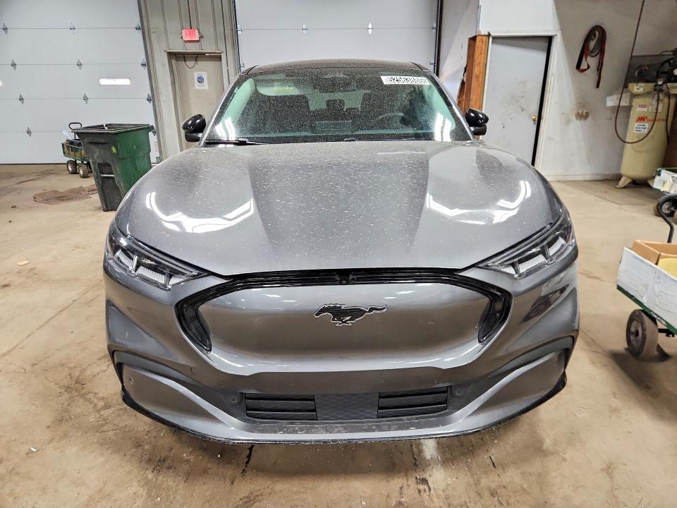 Продажа на аукционе авто 2023 Ford Mustang Mach-e, vin: 3FMTK3SU8PMB06157, номер лота: 52563886