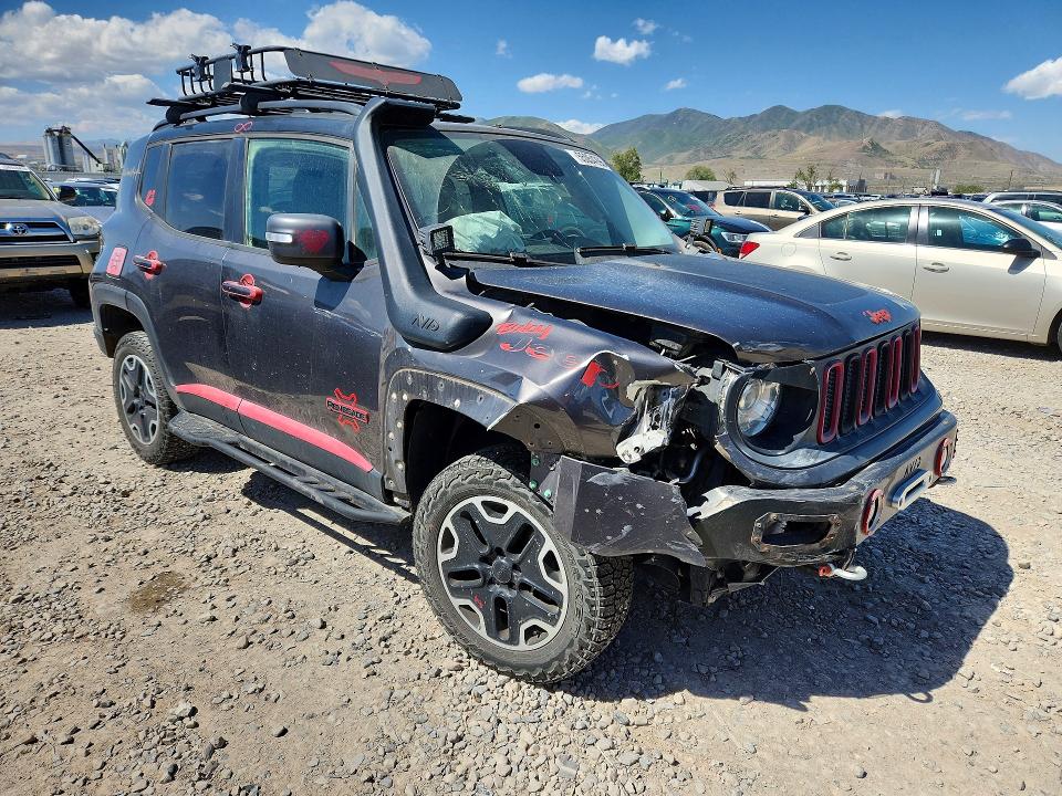 2017 Jeep Renegade მანქანა იყიდება აუქციონზე, vin: ZACCJBCB8HPF99903, აუქციონის ნომერი: 55054296