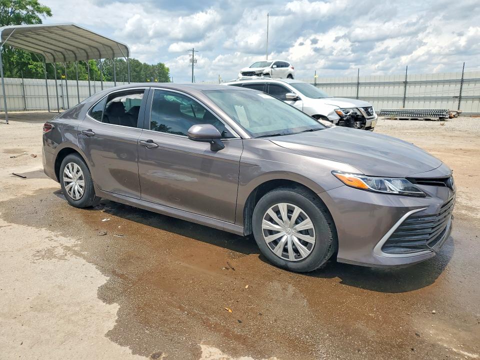53167366 :رقم المزاد ، 4T1C31AK0RU629236 vin ، 2024 Toyota Camry مزاد بيع