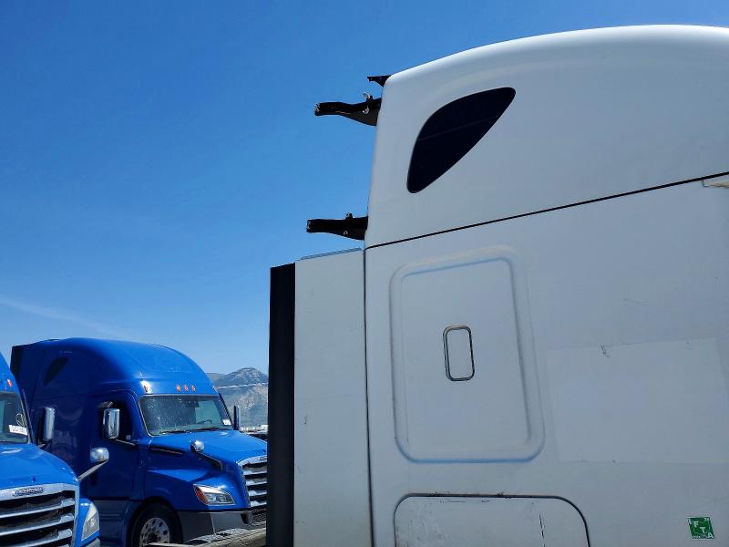 51918986 :رقم المزاد ، 3AKJGLDR2HSHW0628 vin ، 2017 Freightliner Cascadia 125 مزاد بيع