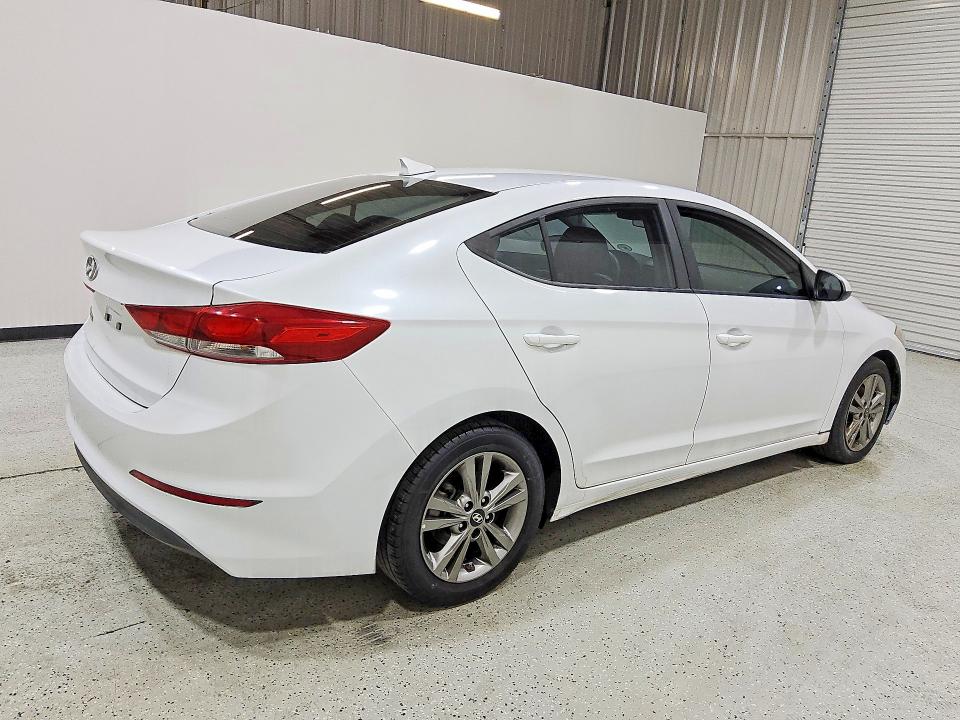 2018 Hyundai Elantra მანქანა იყიდება აუქციონზე, vin: 5NPD84LF5JH310702, აუქციონის ნომერი: 51180316
