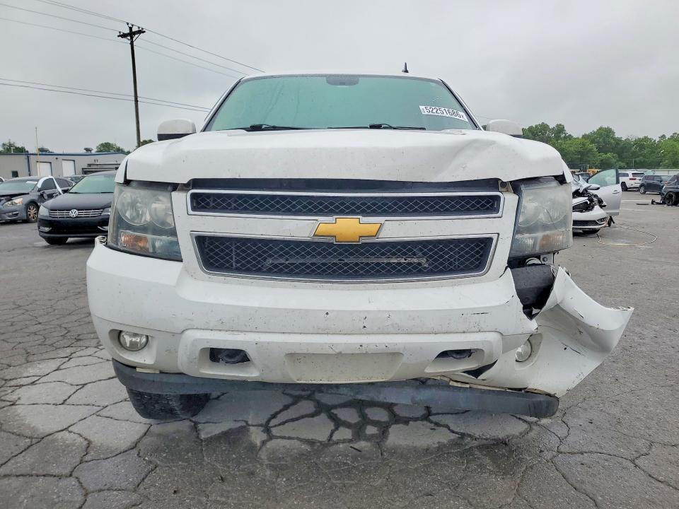 2013 Chevrolet Tahoe მანქანა იყიდება აუქციონზე, vin: 1GNSKBE02DR203732, აუქციონის ნომერი: 52251686