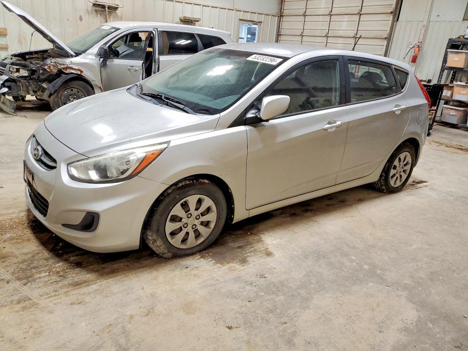 Продаж на аукціоні авто 2015 Hyundai Accent, vin: KMHCT5AE8FU198528, номер лоту: 53232296