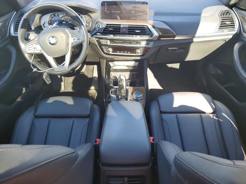 52215436 :رقم المزاد ، 5UXTR9C52JLC73067 vin ، 2018 Bmw X3 مزاد بيع