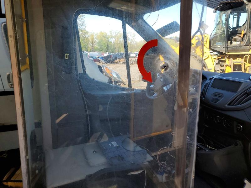 46500446 :رقم المزاد ، 1FDES8PV1HKB35404 vin ، 2017 Ford Transit مزاد بيع
