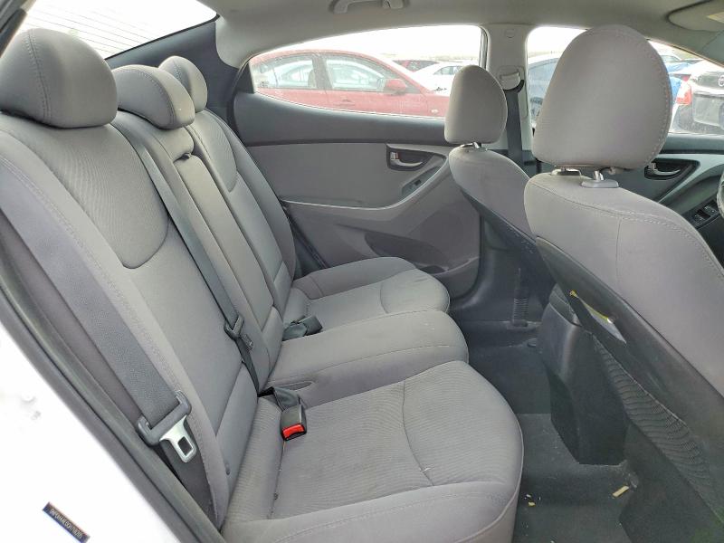 Продажа на аукционе авто 2016 Hyundai Elantra, vin: 5NPDH4AE0GH718205, номер лота: 52910546