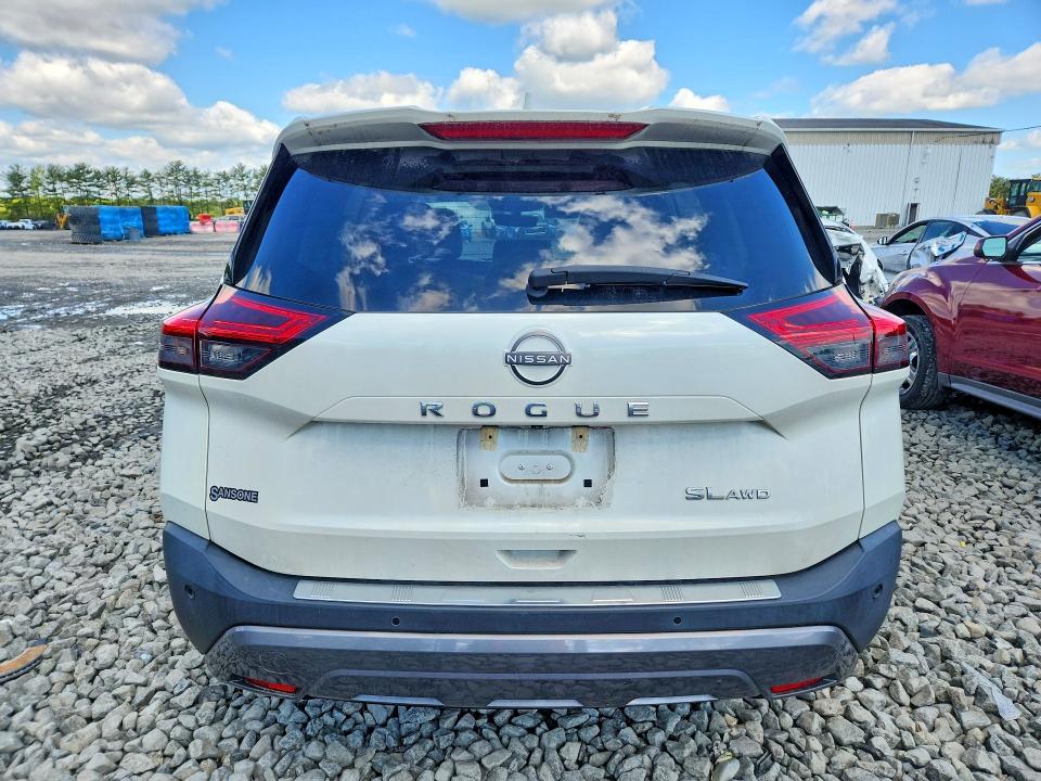 51897956 :رقم المزاد ، 5N1BT3CB9PC856108 vin ، 2023 Nissan Rogue مزاد بيع